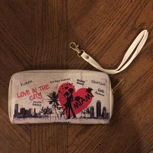 Love In The City Wallet